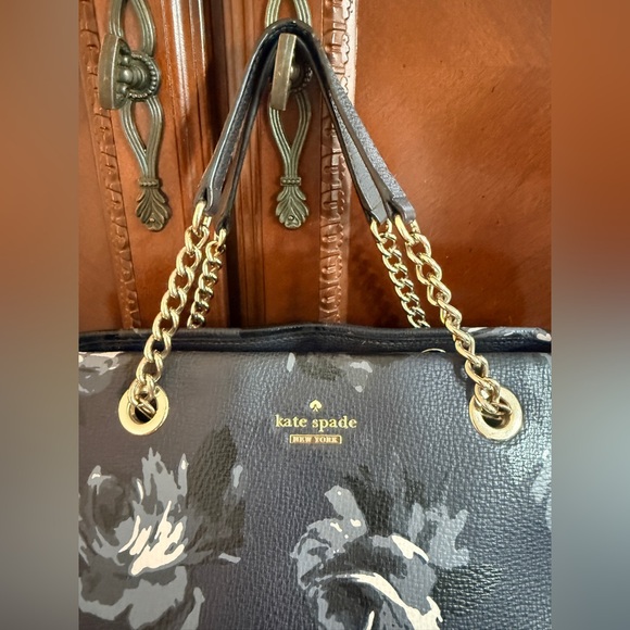 Kate Spade EUC  Briar Lane Night Rose 
Meena Satchel in navy multi-floral Gorg! - Picture 5 of 12